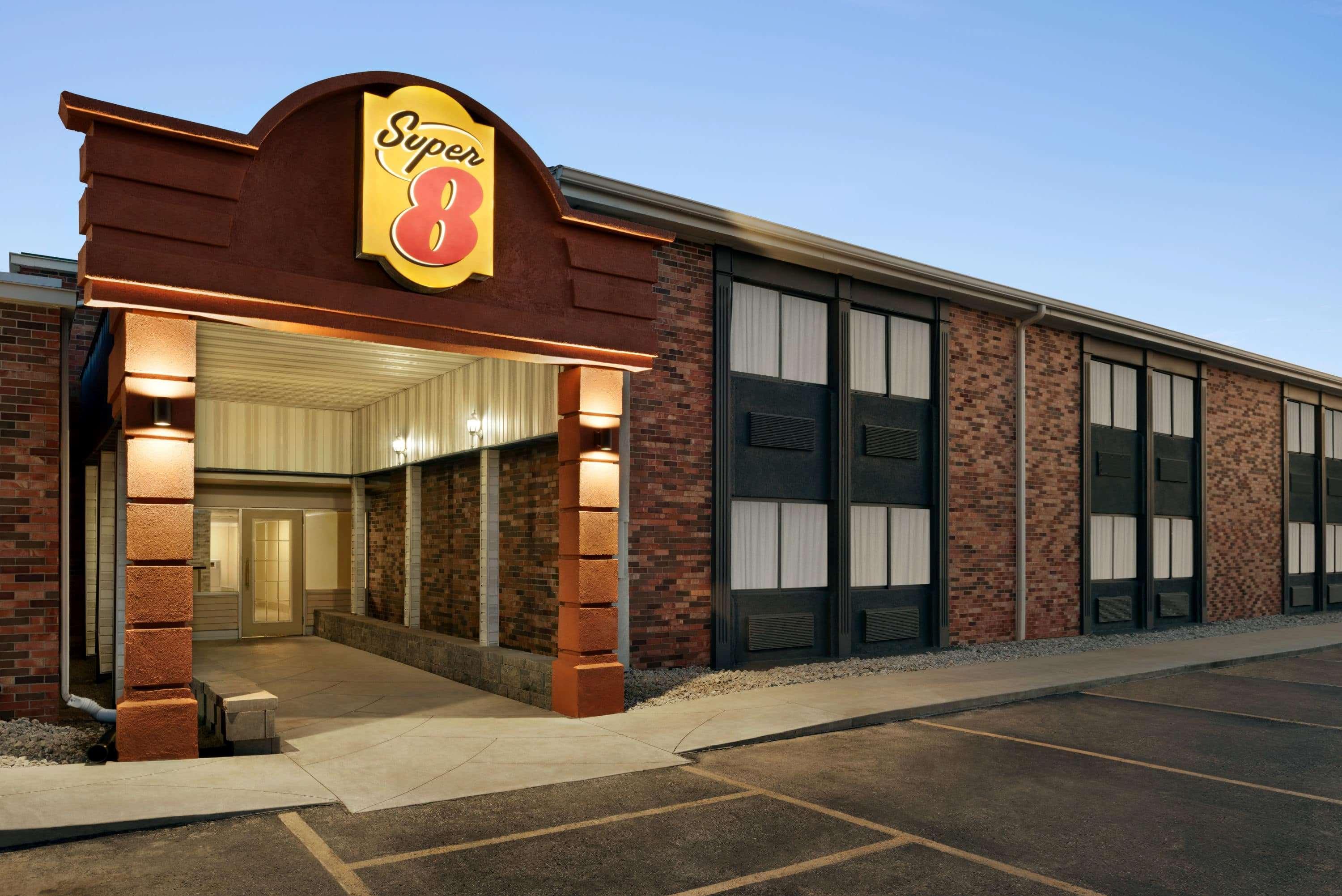 Hotel Super 8 By Wyndham Des Moines Exterior foto